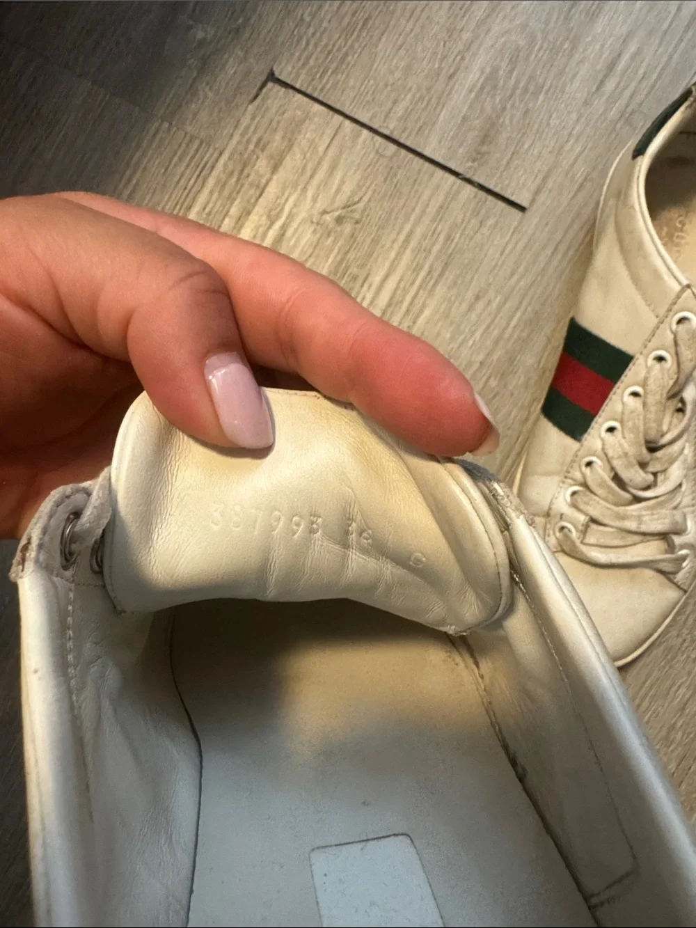 Gucci classic white